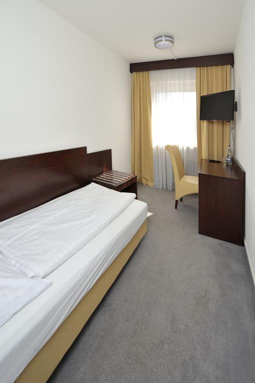 Hotel Zur Post 3*